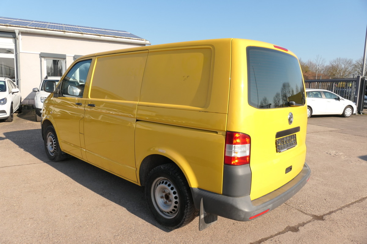 VW T5 Transporter 2.0 TDI 2xSCHIEBETÜR PARKTRONIK E - Mali kombi: slika 5 VW T5 Transporter 2.0 TDI 2xSCHIEBETÜR PARKTRONIK E - Mali kombi: slika 5