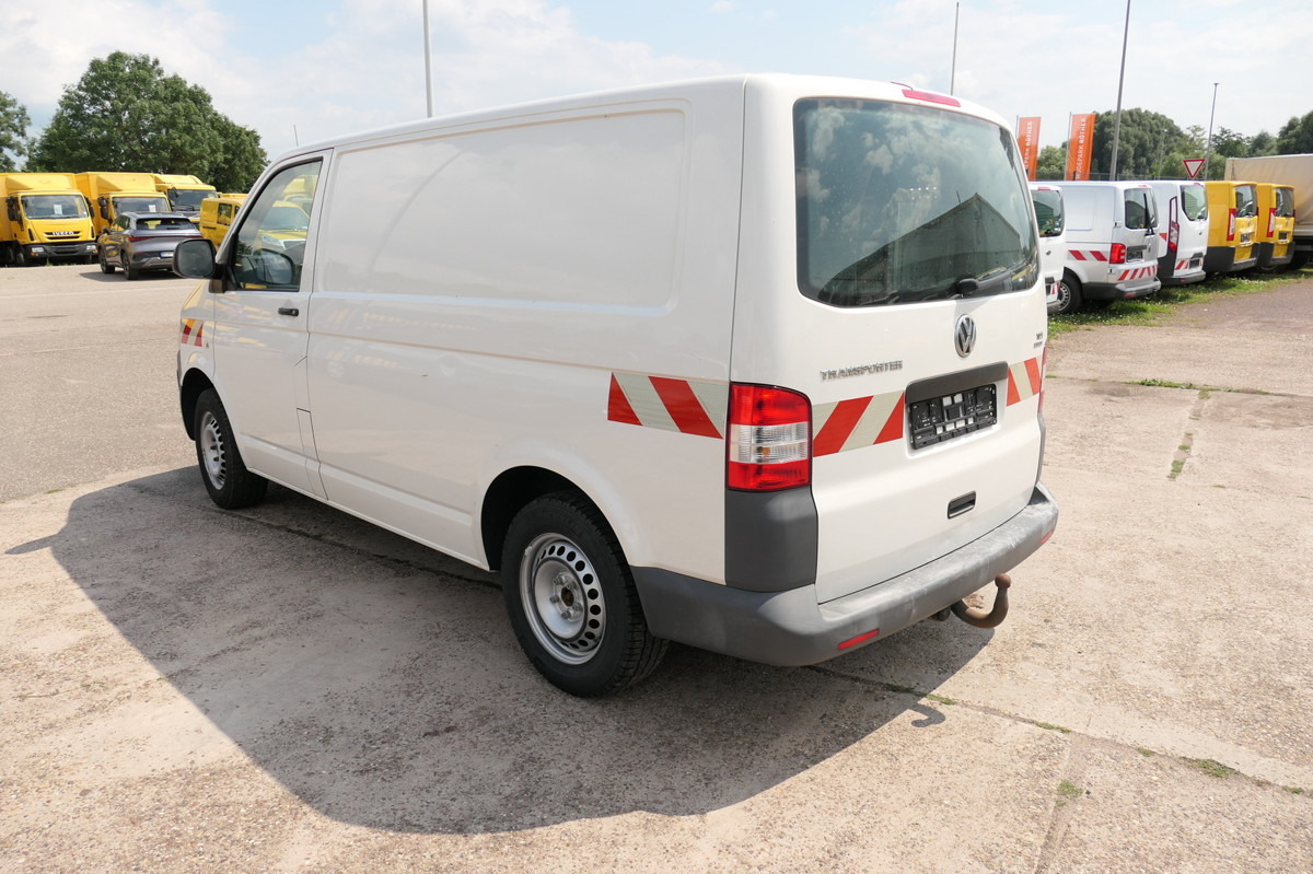 VW T5 Transporter 2.0 TDI 4Motion 3Sitzer AHK KLIMA - Mali kombi: slika 5 VW T5 Transporter 2.0 TDI 4Motion 3Sitzer AHK KLIMA - Mali kombi: slika 5