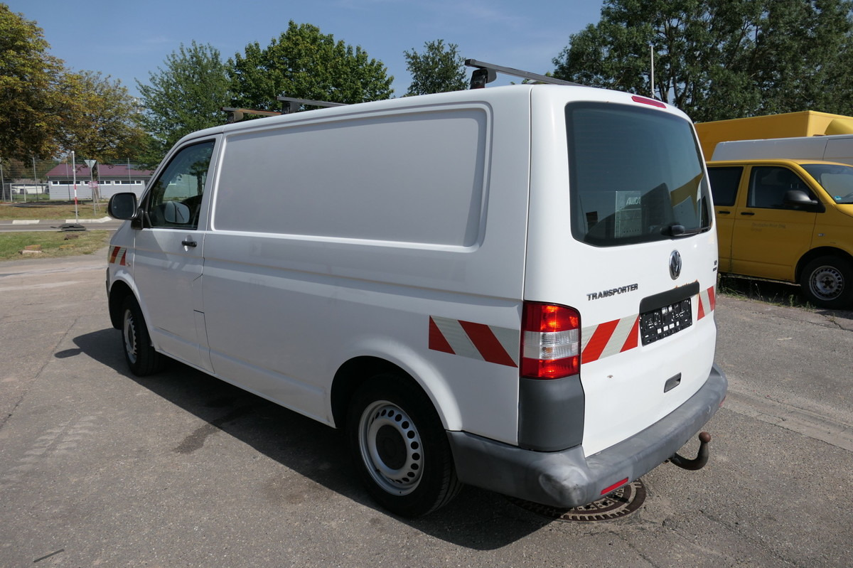 VW T5 Transporter 2.0 TDI 4Motion 3Sitzer AHK KLIMA - Mali kombi: slika 5 VW T5 Transporter 2.0 TDI 4Motion 3Sitzer AHK KLIMA - Mali kombi: slika 5