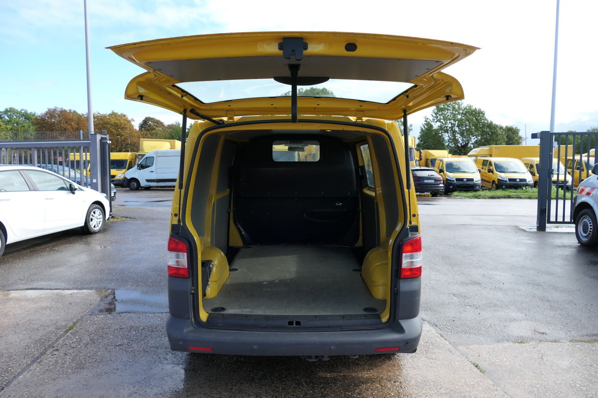 VW T5 Transporter 2.0 TDI PARKTRONIK EURO-5 2xSCHIE - Mali kombi: slika 5 VW T5 Transporter 2.0 TDI PARKTRONIK EURO-5 2xSCHIE - Mali kombi: slika 5