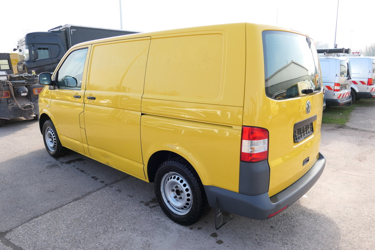 VW T5 Transporter 2.0 TDI PARKTRONIK EURO-5 2xSCHIE - Mali kombi: slika 4 VW T5 Transporter 2.0 TDI PARKTRONIK EURO-5 2xSCHIE - Mali kombi: slika 4
