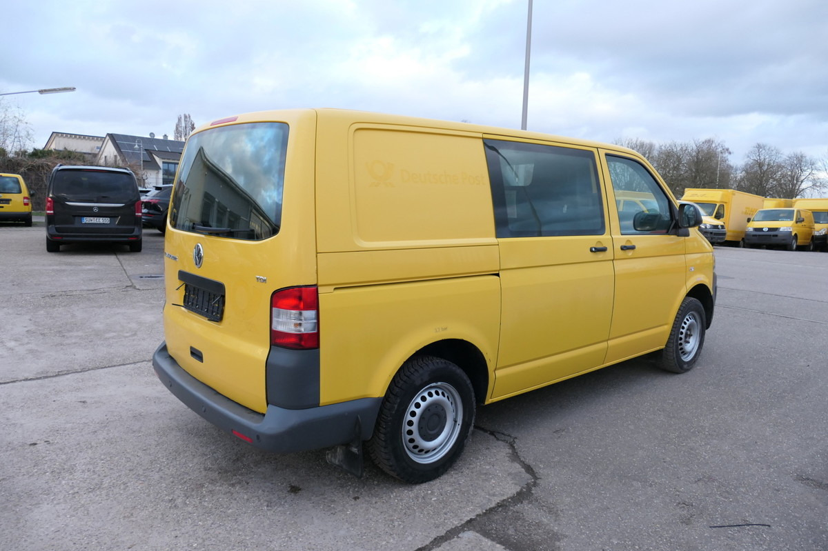 VW T5 Transporter 2.0 TDI PARKTRONIK EURO-5 2xSCHIE - Mali kombi: slika 4 VW T5 Transporter 2.0 TDI PARKTRONIK EURO-5 2xSCHIE - Mali kombi: slika 4