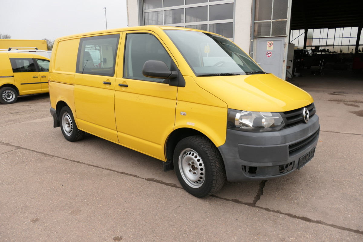 VW T5 Transporter 2.0 TDI PARKTRONIK EURO5 2xSCHIEB - Mali kombi: slika 3 VW T5 Transporter 2.0 TDI PARKTRONIK EURO5 2xSCHIEB - Mali kombi: slika 3