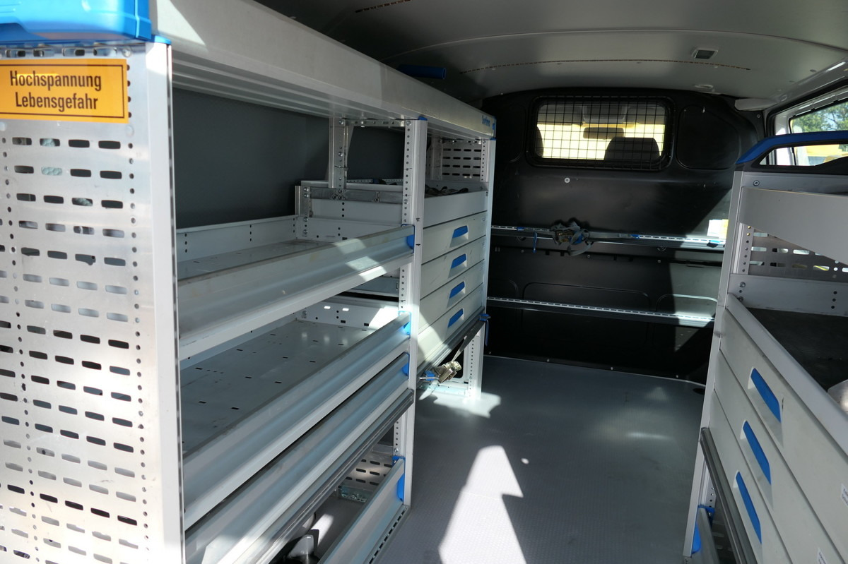 Mali kombi VW T6 Transporter 2.0 TDI 4Motion lang KLIMA AHK We: slika 7