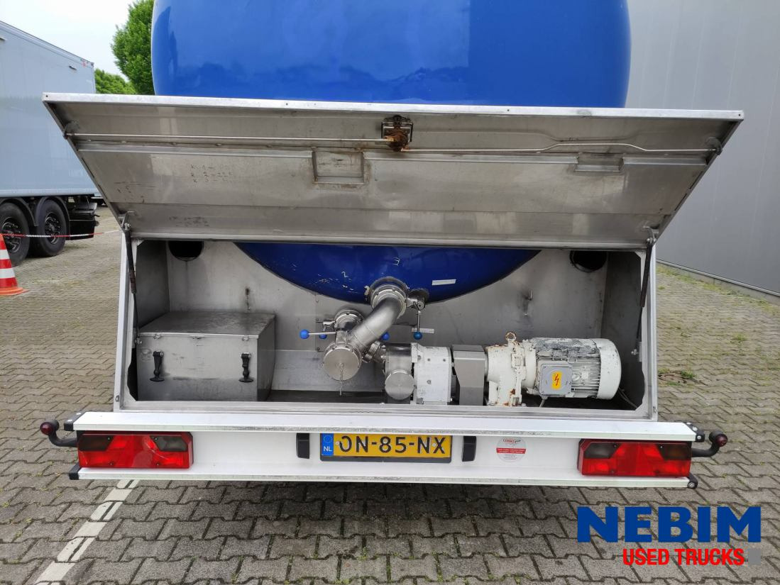Feldbinder TSA 33.3-3 Unibloc pump electr - 3 comp. 8.000 / 2 2.500 / 3.000 Ltr. - Polprikolica cisterna: slika 4 Feldbinder TSA 33.3-3 Unibloc pump electr - 3 comp. 8.000 / 2 2.500 / 3.000 Ltr. - Polprikolica cisterna: slika 4