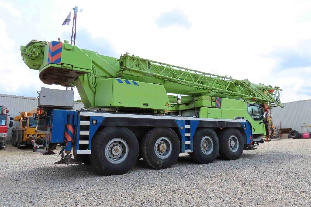 Liebherr LTM 1070-4.1 - Avtodvigalo za vse namene: slika 3 Liebherr LTM 1070-4.1 - Avtodvigalo za vse namene: slika 3