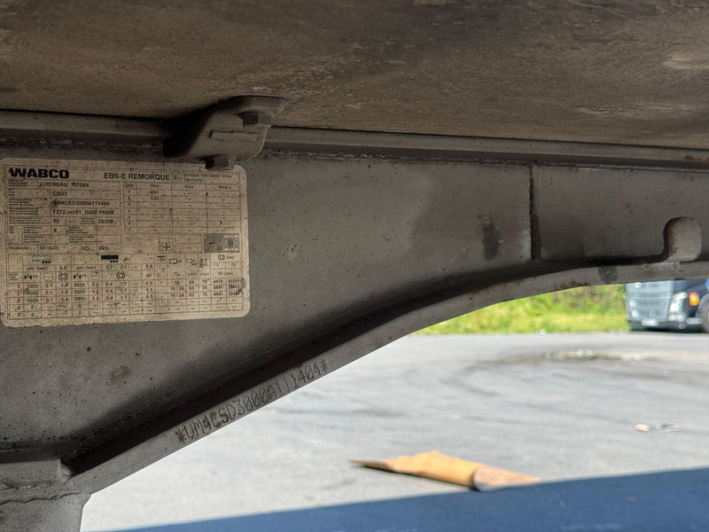 Chereau - Polprikolica hladilnik: slika 3 Chereau - Polprikolica hladilnik: slika 3