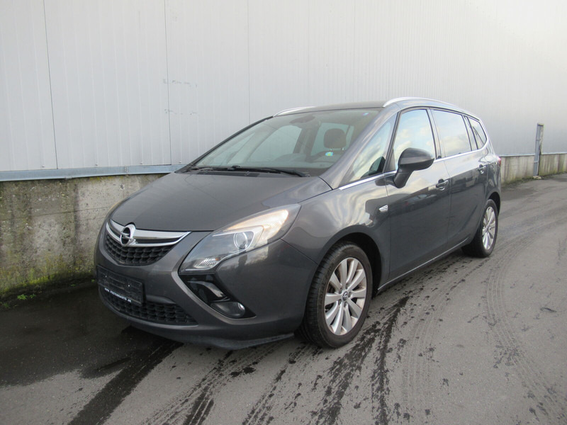 Opel Zafira Touren - Avtomobil: slika 1 Opel Zafira Touren - Avtomobil: slika 1