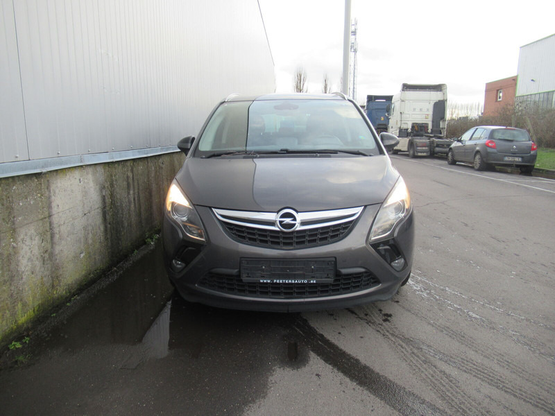 Opel Zafira Touren - Avtomobil: slika 3 Opel Zafira Touren - Avtomobil: slika 3