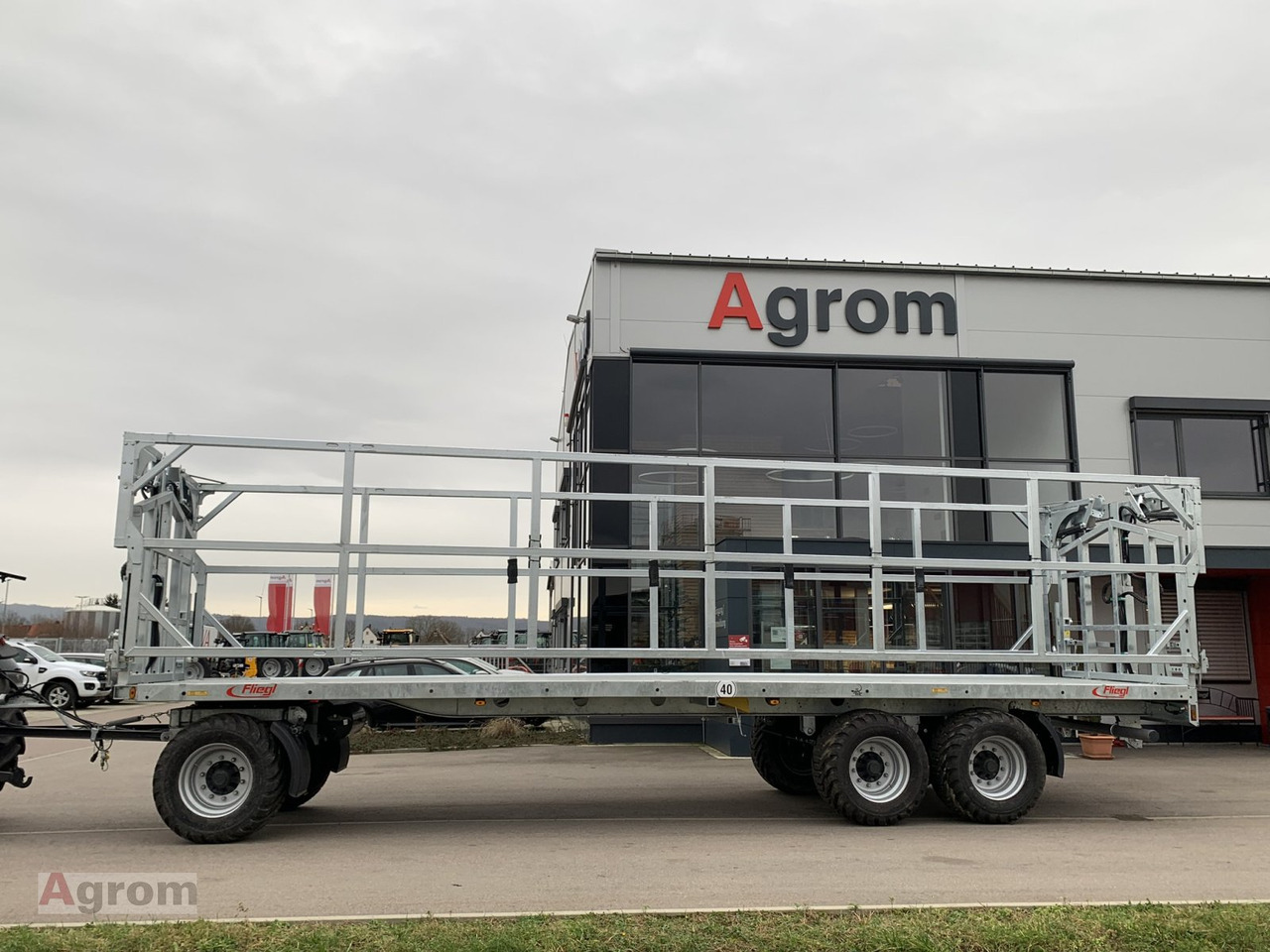 Fliegl DPW 210 BL - Kmetijski prikolica s ploščadjo: slika 2 Fliegl DPW 210 BL - Kmetijski prikolica s ploščadjo: slika 2