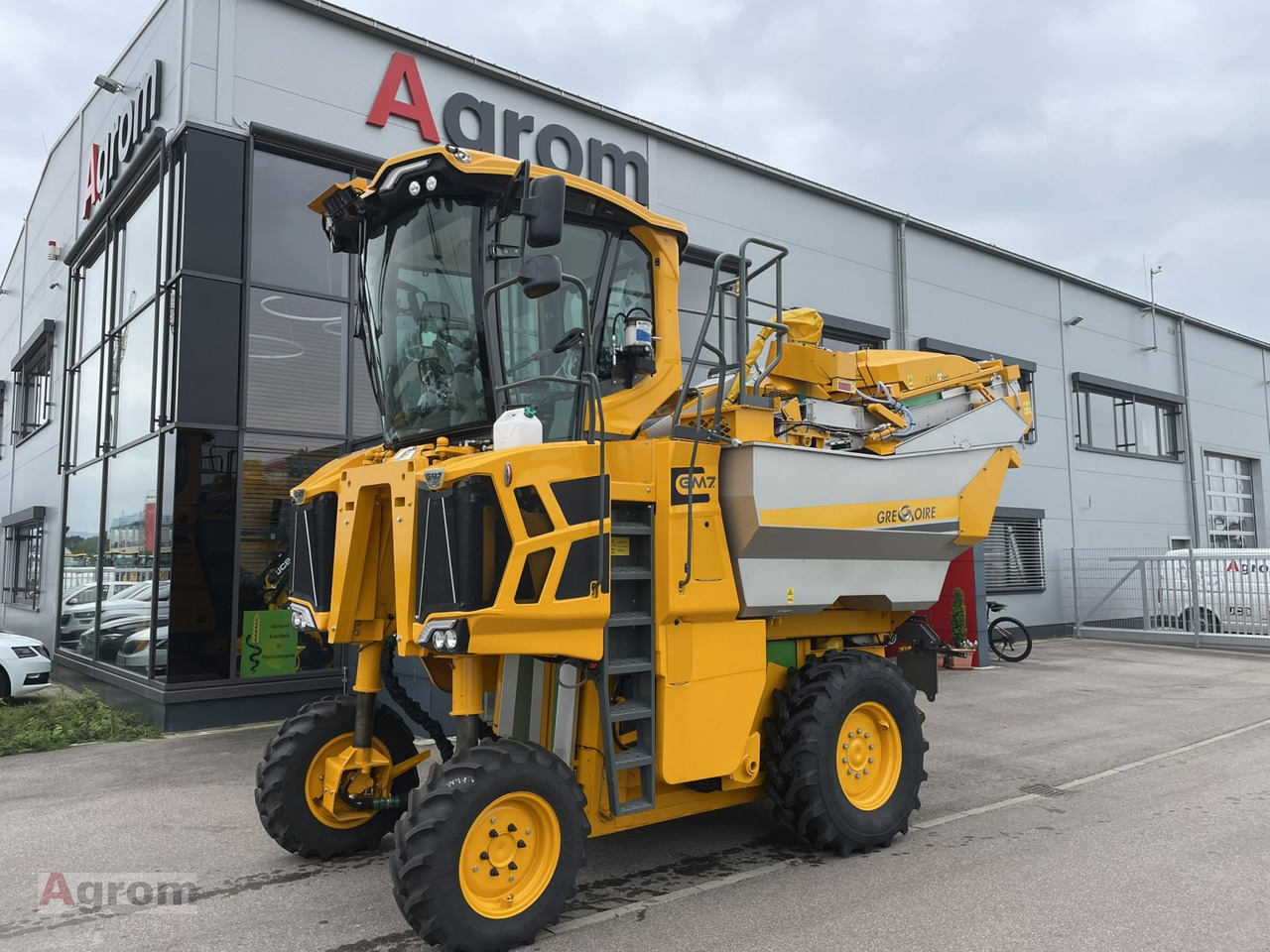 Gregoire GM 7.4 - Kombajn za obiranje grozdja: slika 1 Gregoire GM 7.4 - Kombajn za obiranje grozdja: slika 1