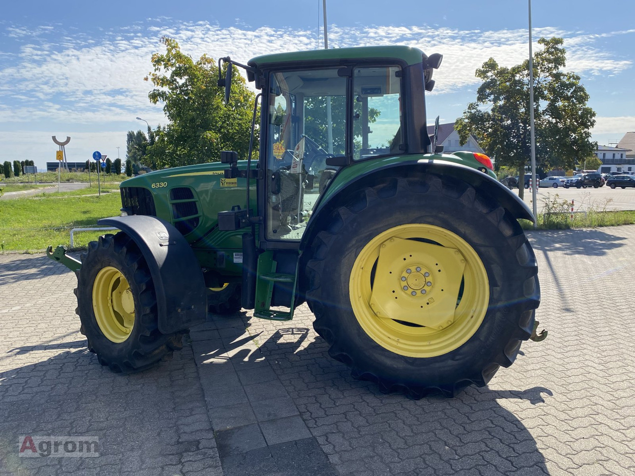 John Deere 6330 Standard - Traktor: slika 2 John Deere 6330 Standard - Traktor: slika 2