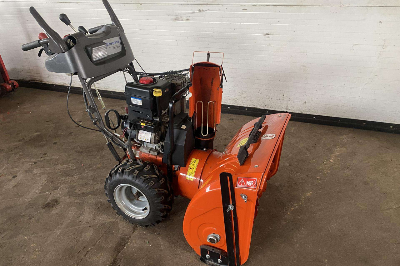 -Kita- Husqvarna ST276EP - Snežni puhalnik: slika 1 -Kita- Husqvarna ST276EP - Snežni puhalnik: slika 1