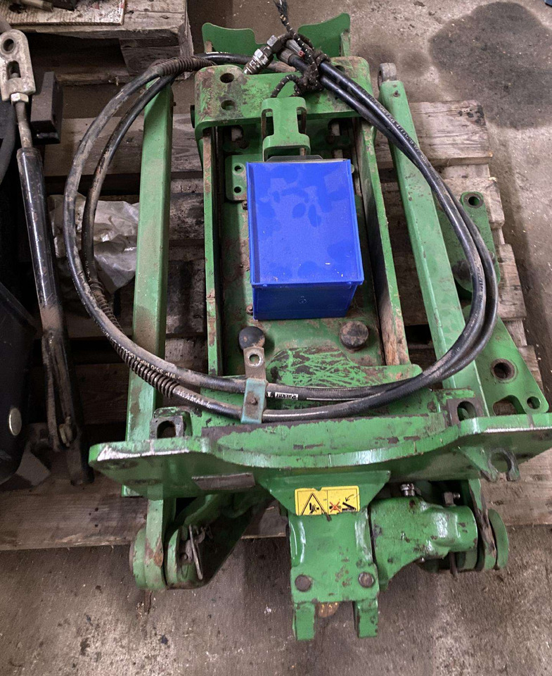 Valtra JOHN DEERE - Priključek za Kmetijski stroj: slika 3 Valtra JOHN DEERE - Priključek za Kmetijski stroj: slika 3