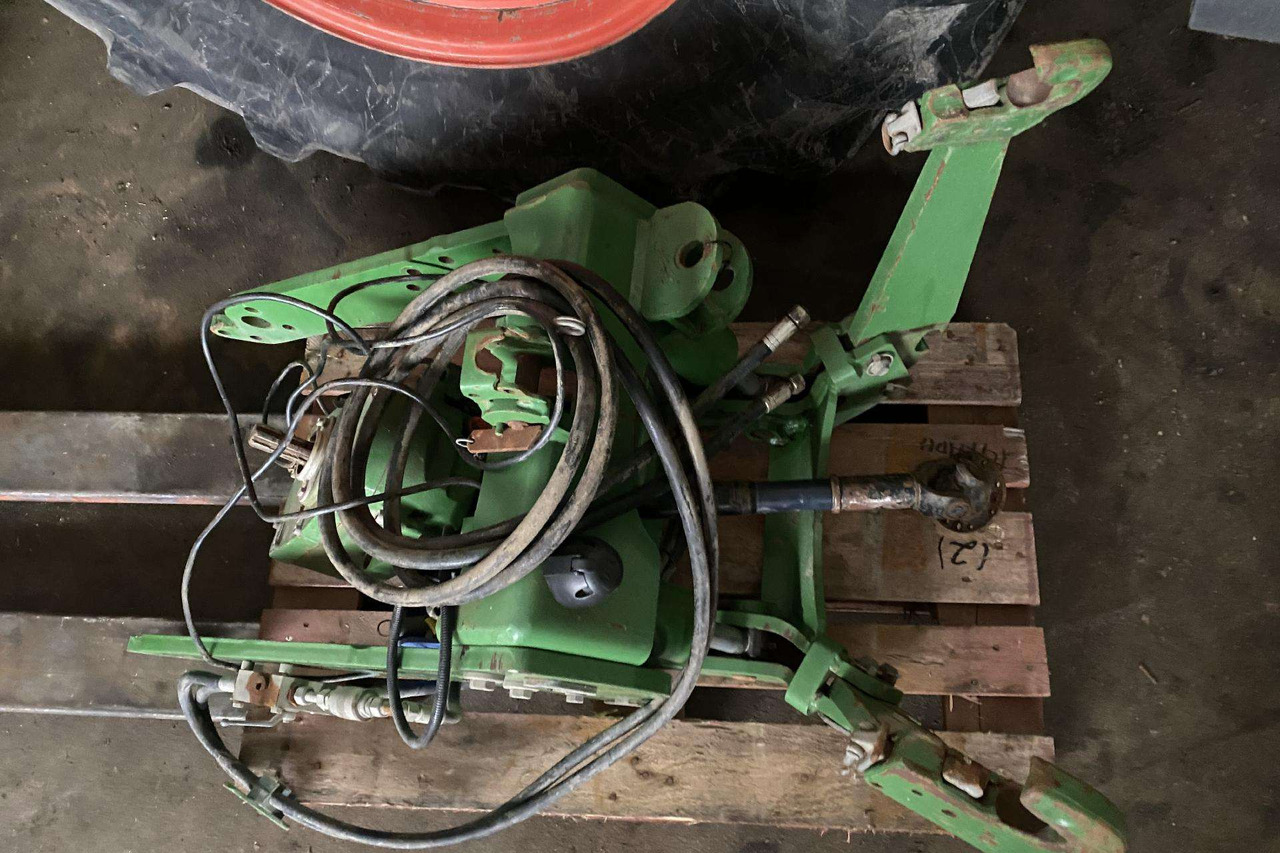 Nov Priključek za Kmetijski stroj Valtra JOHN DEERE: slika 16