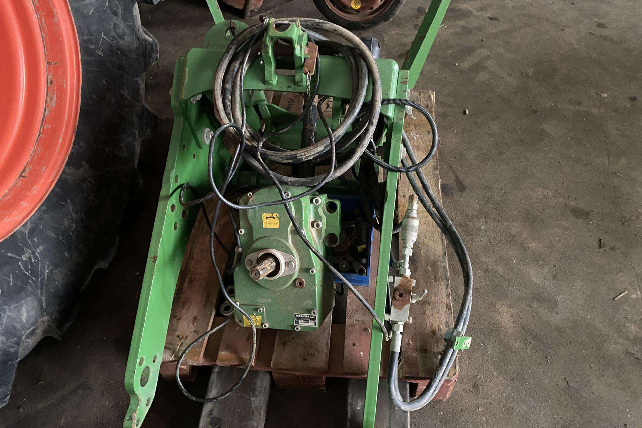 Valtra JOHN DEERE - Priključek za Kmetijski stroj: slika 2 Valtra JOHN DEERE - Priključek za Kmetijski stroj: slika 2