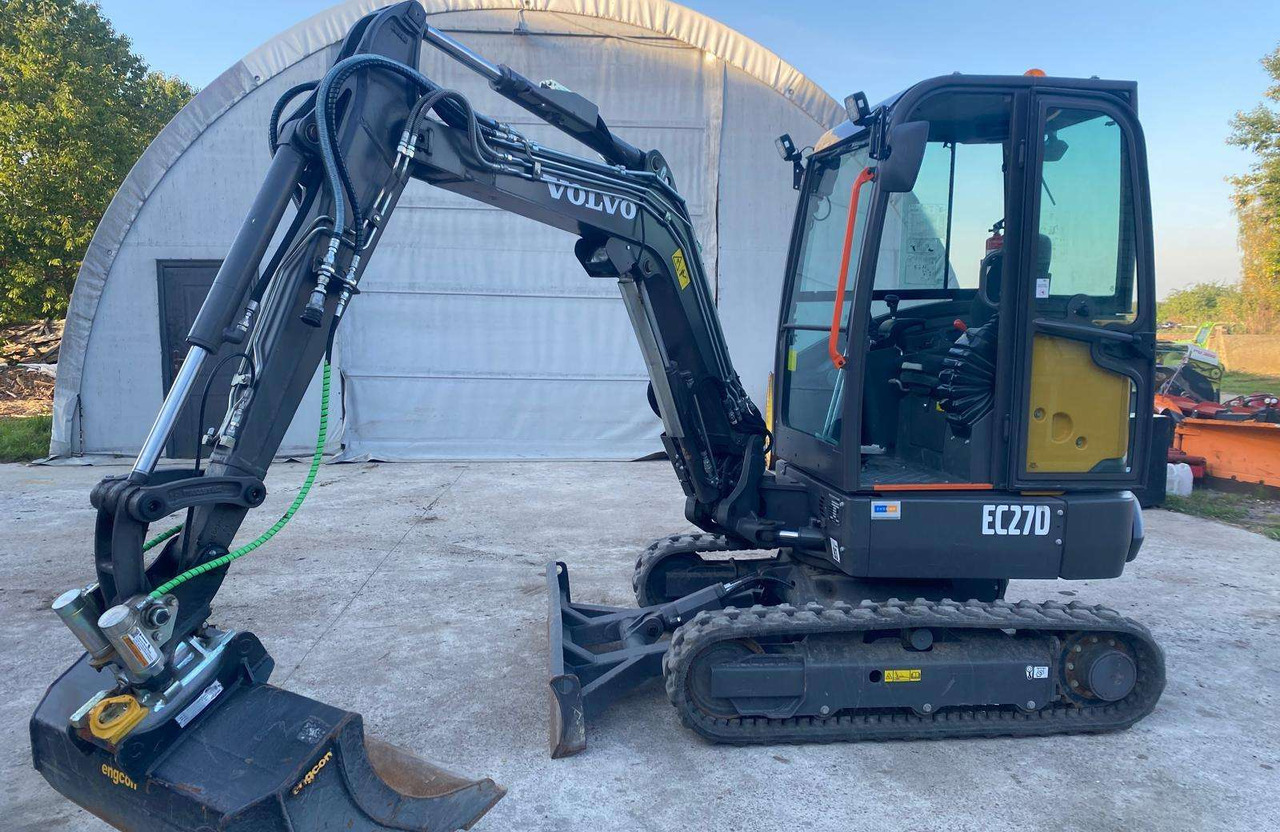 Volvo EC27D - Mini bager: slika 1 Volvo EC27D - Mini bager: slika 1