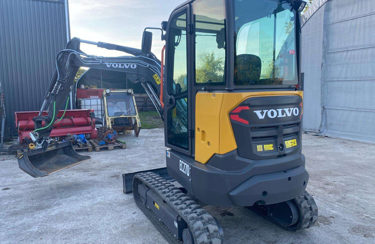 Volvo EC27D - Mini bager: slika 5 Volvo EC27D - Mini bager: slika 5