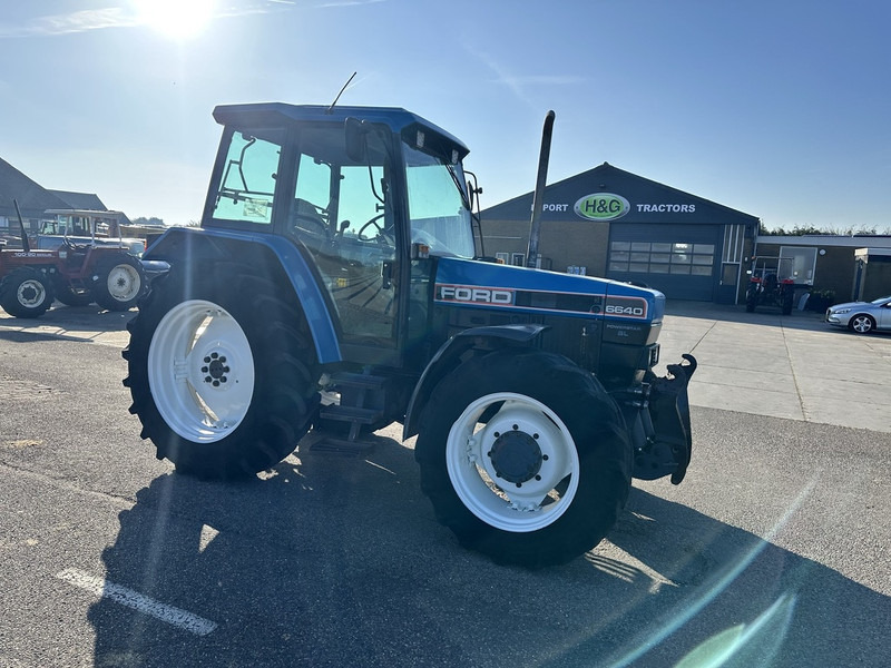 Ford 6640 SL - Traktor: slika 4 Ford 6640 SL - Traktor: slika 4