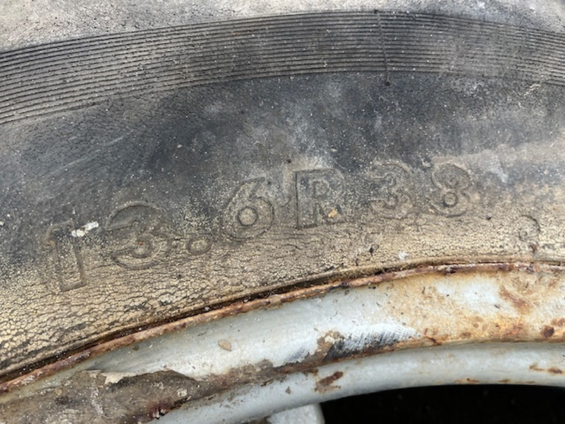 Kleber 13.6 R38 - Platišče: slika 2 Kleber 13.6 R38 - Platišče: slika 2