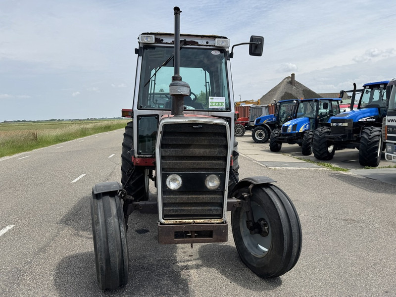 Massey Ferguson 675 - Traktor: slika 2 Massey Ferguson 675 - Traktor: slika 2