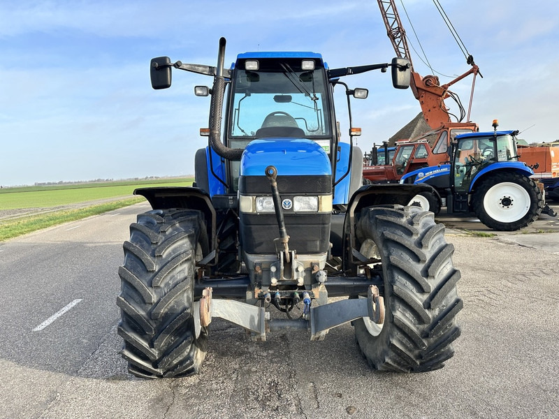 New Holland TM 115 - Traktor: slika 3 New Holland TM 115 - Traktor: slika 3