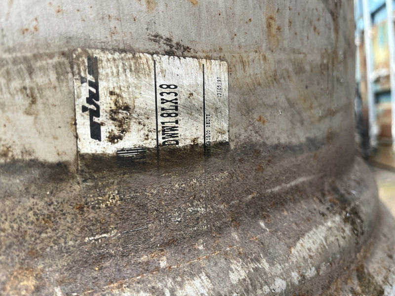 Onbekend DWW18X34 - Platišče: slika 2 Onbekend DWW18X34 - Platišče: slika 2