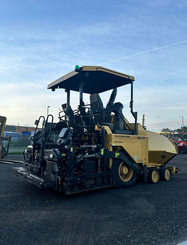 Caterpillar AP500F - Asfaltni finišer: slika 4 Caterpillar AP500F - Asfaltni finišer: slika 4