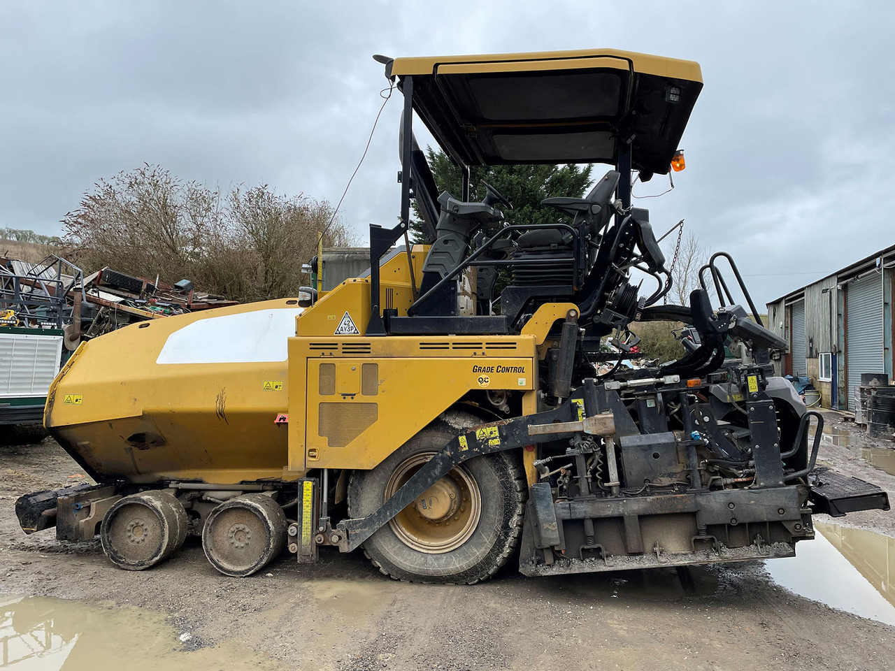 Caterpillar AP500F - Asfaltni finišer: slika 3 Caterpillar AP500F - Asfaltni finišer: slika 3