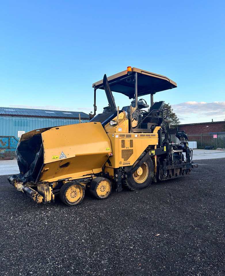 Caterpillar AP500F - Asfaltni finišer: slika 2 Caterpillar AP500F - Asfaltni finišer: slika 2