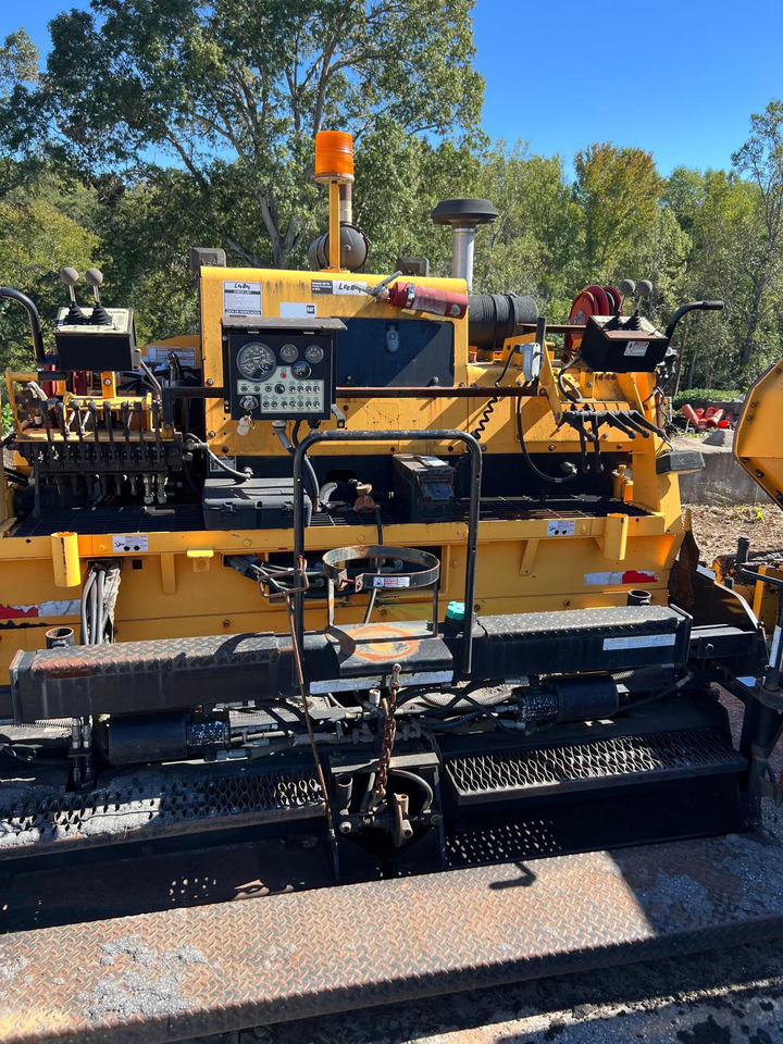 Caterpillar AP500F - Asfaltni finišer: slika 5 Caterpillar AP500F - Asfaltni finišer: slika 5