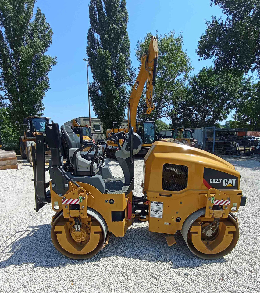 Caterpillar CB2.7 - Valjar: slika 4 Caterpillar CB2.7 - Valjar: slika 4