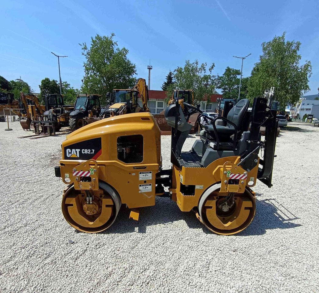 Caterpillar CB2.7 - Valjar: slika 3 Caterpillar CB2.7 - Valjar: slika 3