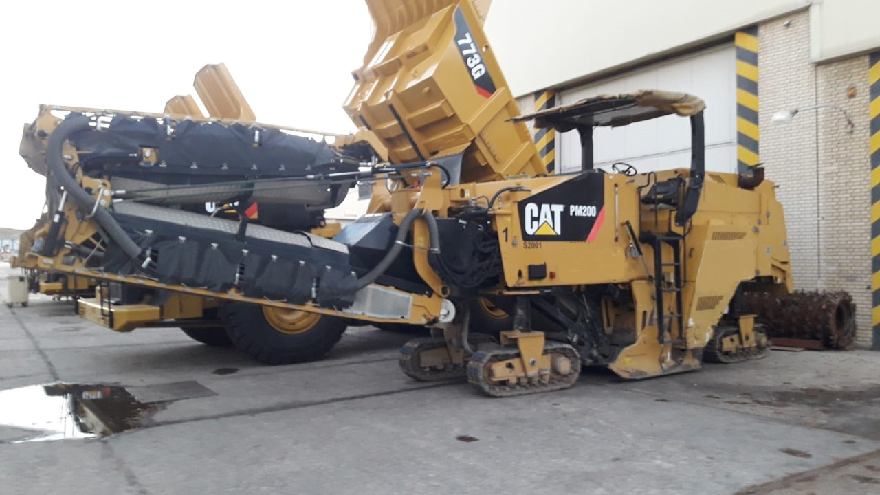 Caterpillar PM 200 - Freza za asfalt: slika 4 Caterpillar PM 200 - Freza za asfalt: slika 4