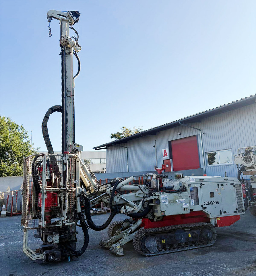 Comacchio MC8 - Pilotno hidravlično kladivo: slika 1 Comacchio MC8 - Pilotno hidravlično kladivo: slika 1