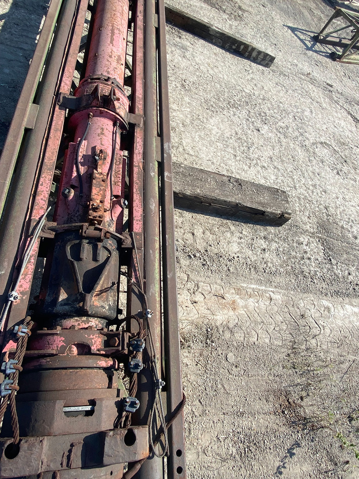 Delmag D-19 - Pilotno hidravlično kladivo: slika 2 Delmag D-19 - Pilotno hidravlično kladivo: slika 2