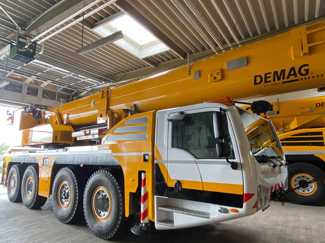 Demag AC 100-4L - Avtodvigalo: slika 3 Demag AC 100-4L - Avtodvigalo: slika 3