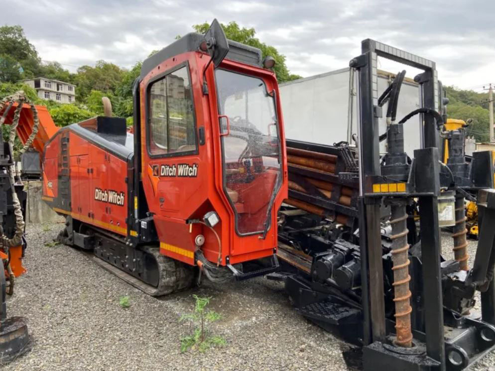 Ditch Witch JT60AT - Usmerjevalni vrtalni stroj: slika 1 Ditch Witch JT60AT - Usmerjevalni vrtalni stroj: slika 1