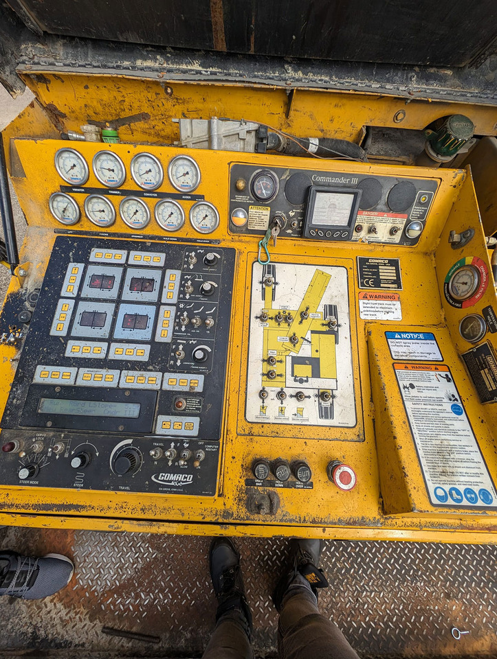 Betonski finišer Gomaco Commander III: slika 6