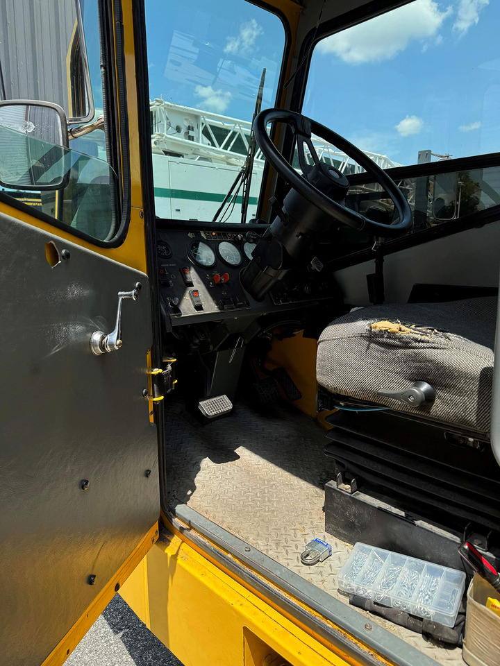 Grove TMS900E - Avtodvigalo: slika 4 Grove TMS900E - Avtodvigalo: slika 4