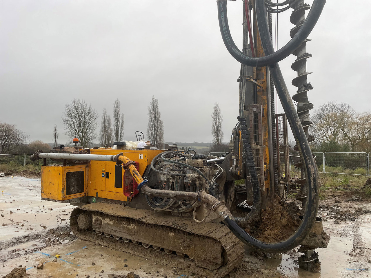 Klemm KR 709-2 - Pilotno hidravlično kladivo: slika 3 Klemm KR 709-2 - Pilotno hidravlično kladivo: slika 3