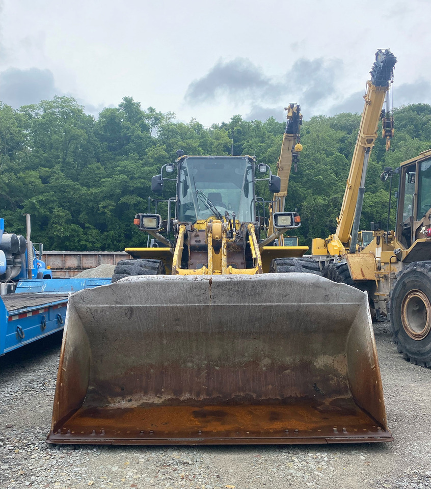 Komatsu WA380-7 - Kolesni nakladalec: slika 4 Komatsu WA380-7 - Kolesni nakladalec: slika 4