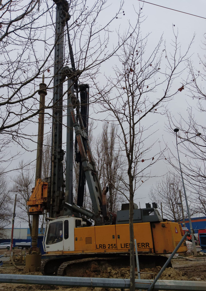 Liebherr LRB 255 - Pilotno hidravlično kladivo: slika 4 Liebherr LRB 255 - Pilotno hidravlično kladivo: slika 4