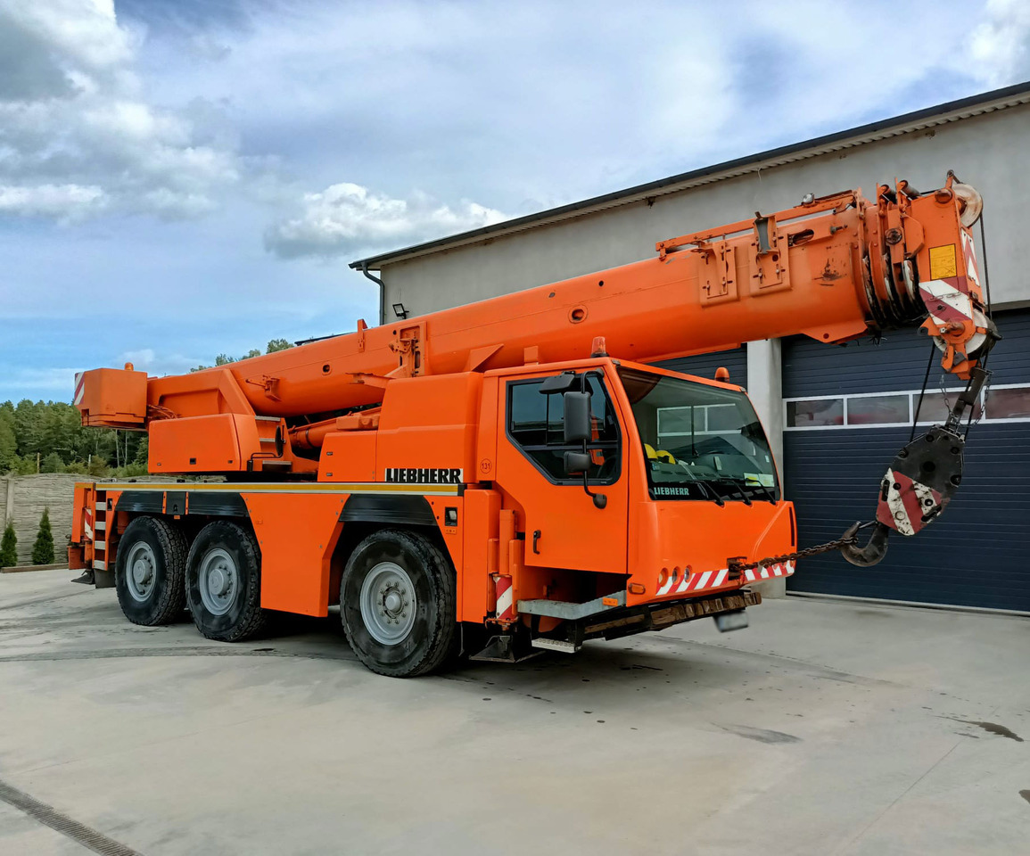 Liebherr LTM 1045-3.1 - Avtodvigalo: slika 3 Liebherr LTM 1045-3.1 - Avtodvigalo: slika 3