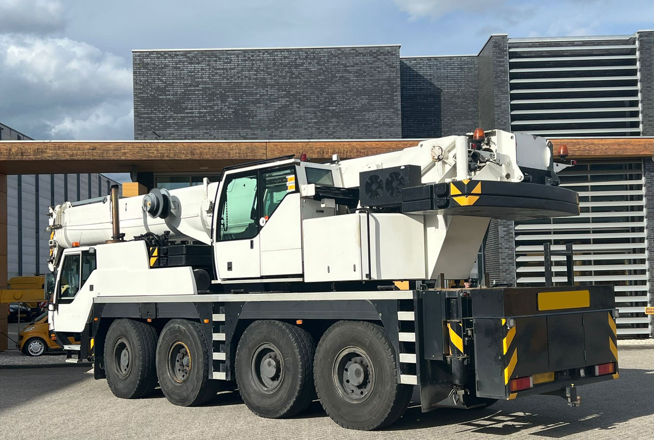Liebherr LTM 1060-2 - Avtodvigalo: slika 3 Liebherr LTM 1060-2 - Avtodvigalo: slika 3