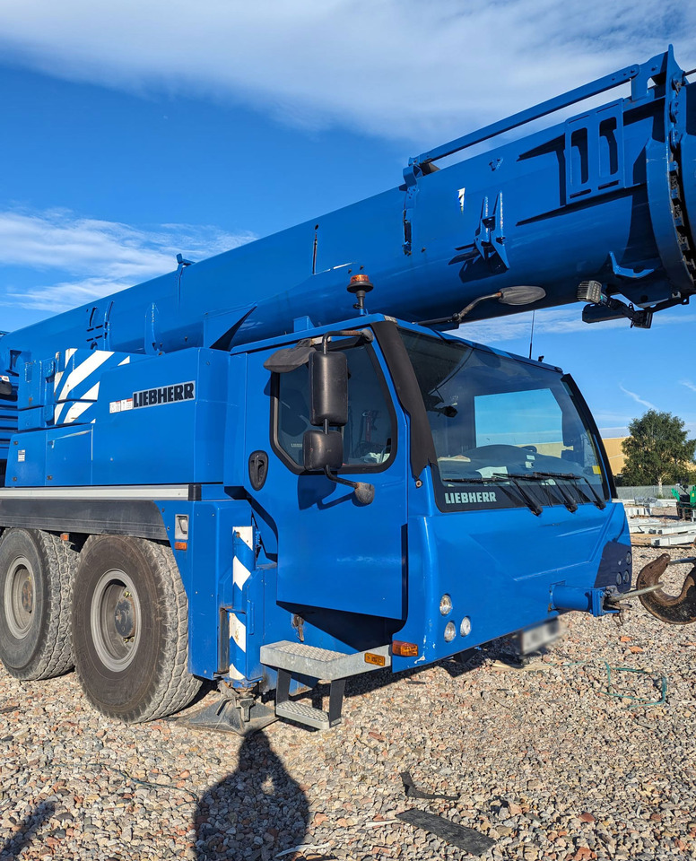 Liebherr LTM 1090 4.1 - Avtodvigalo: slika 3 Liebherr LTM 1090 4.1 - Avtodvigalo: slika 3