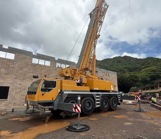 Liebherr LTM 1100-4.1 - Avtodvigalo: slika 2 Liebherr LTM 1100-4.1 - Avtodvigalo: slika 2