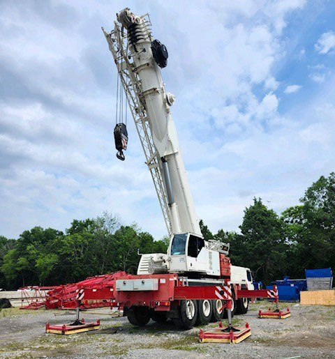 Liebherr LTM 1100-5.2 - Avtodvigalo: slika 4 Liebherr LTM 1100-5.2 - Avtodvigalo: slika 4