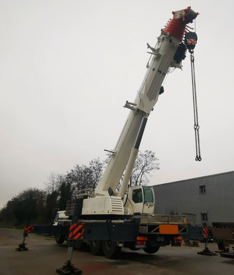 Liebherr LTM 1200-5.1 - Avtodvigalo: slika 3 Liebherr LTM 1200-5.1 - Avtodvigalo: slika 3
