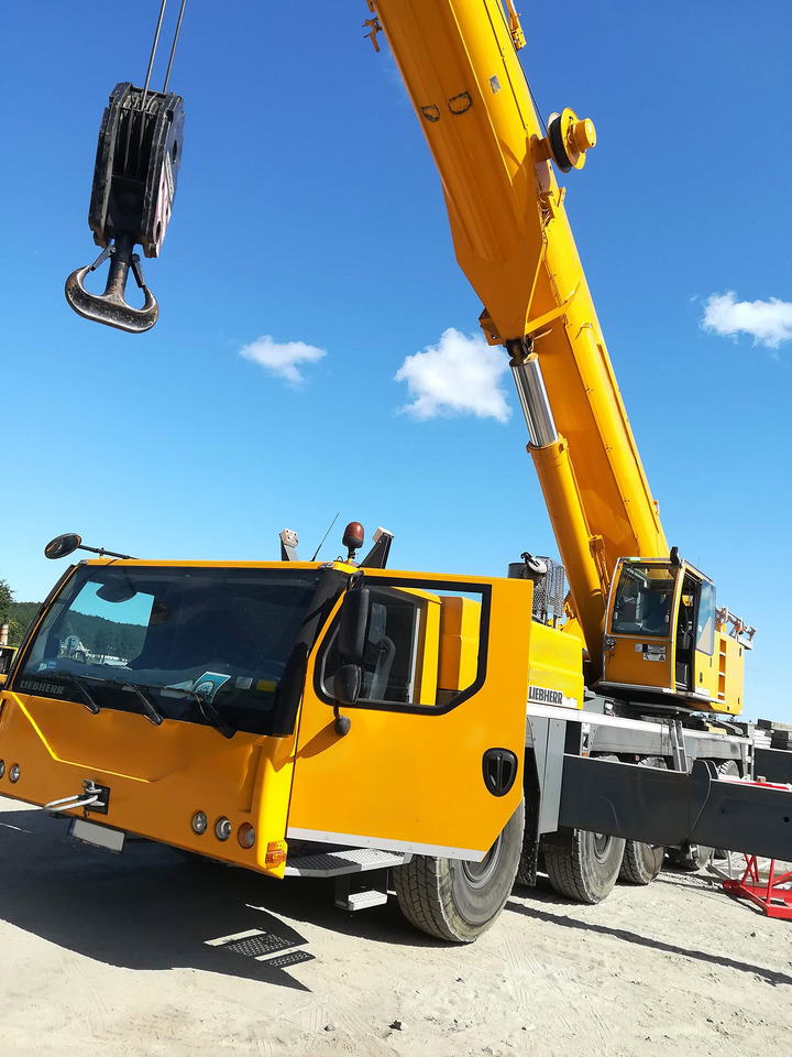 Liebherr LTM 1200-5.1 - Avtodvigalo: slika 3 Liebherr LTM 1200-5.1 - Avtodvigalo: slika 3